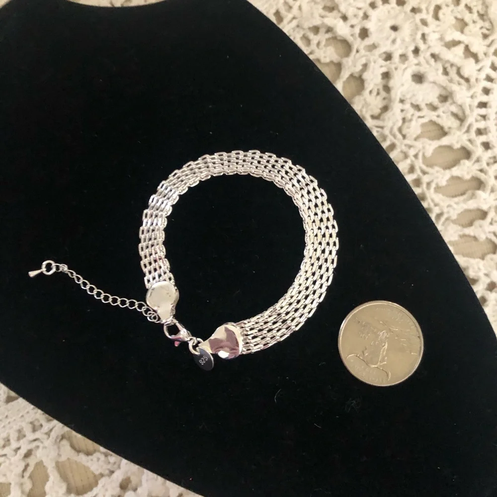 NWOT 925 Sterling Silver Stamped Bracelet